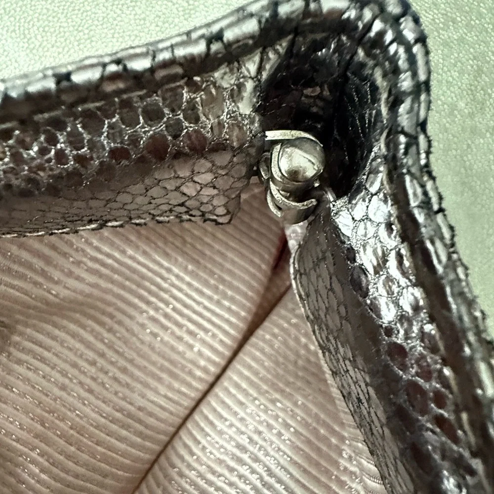 Laura Merkin Metallic Clutch Bag - Picture 4 of 6